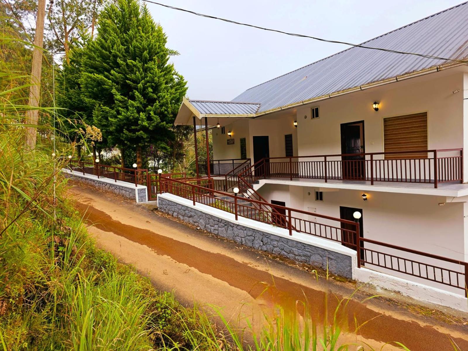 Rock And Mist Munnar Bed & Breakfast Devikolam Exterior photo